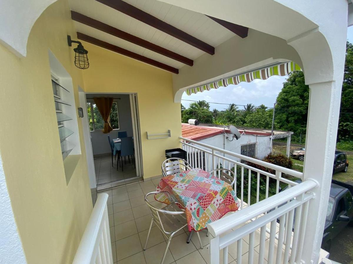 Perou Location Saisonniere Villa Capesterre-Belle-Eau Exterior foto